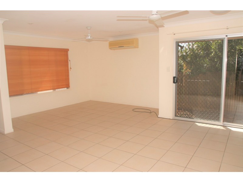 16 Riverbend Drive, Douglas QLD 4814