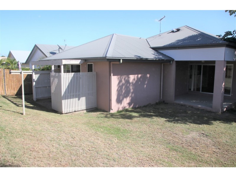 16 Riverbend Drive, Douglas QLD 4814