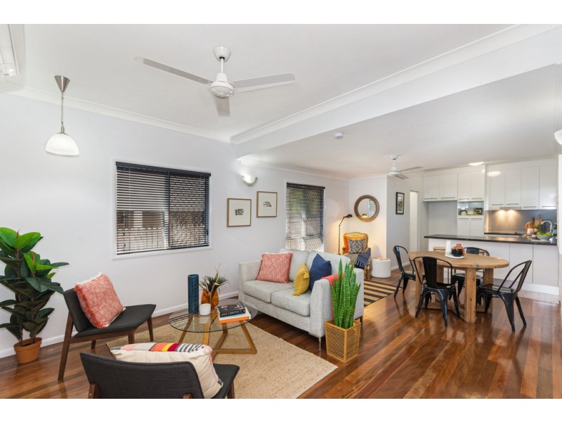 1/48 Roberts Street, Hermit Park QLD 4812