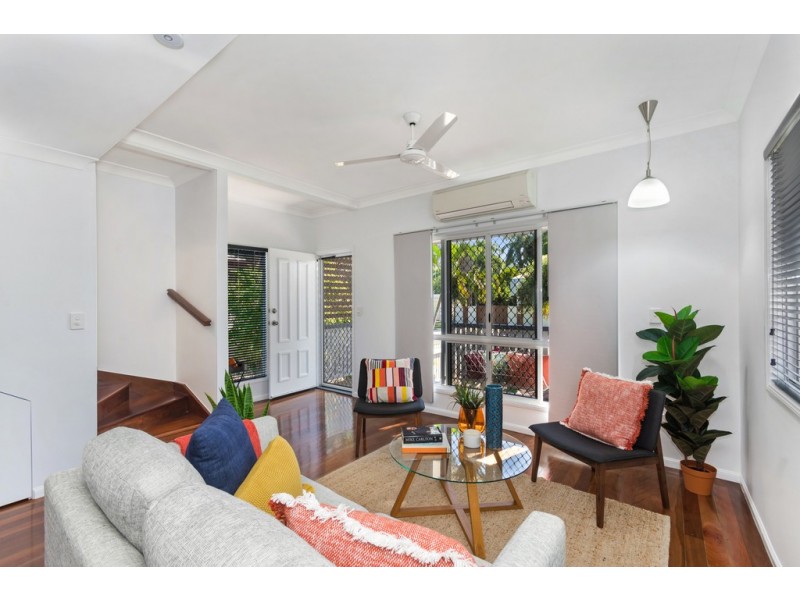 1/48 Roberts Street, Hermit Park QLD 4812