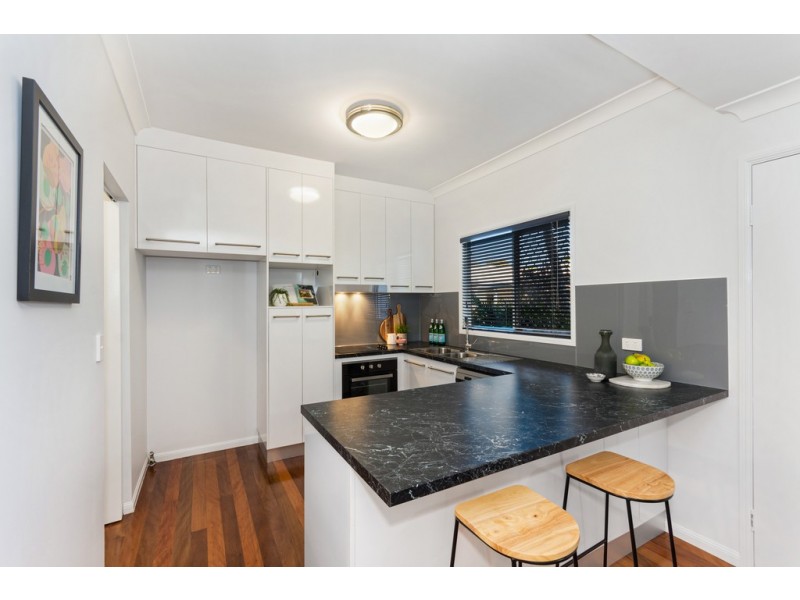 1/48 Roberts Street, Hermit Park QLD 4812