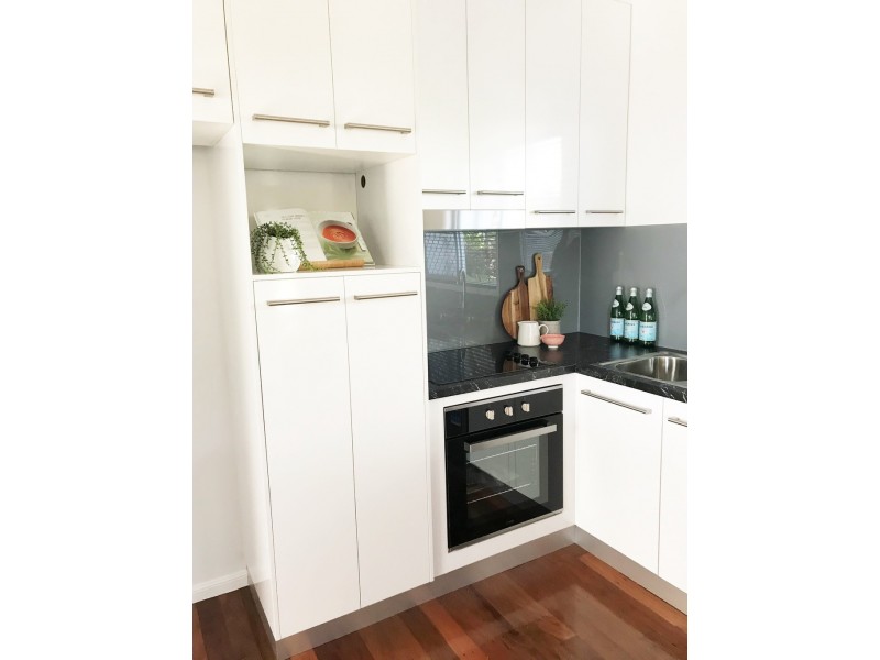 1/48 Roberts Street, Hermit Park QLD 4812