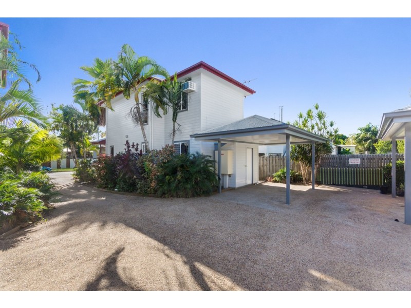 1/48 Roberts Street, Hermit Park QLD 4812
