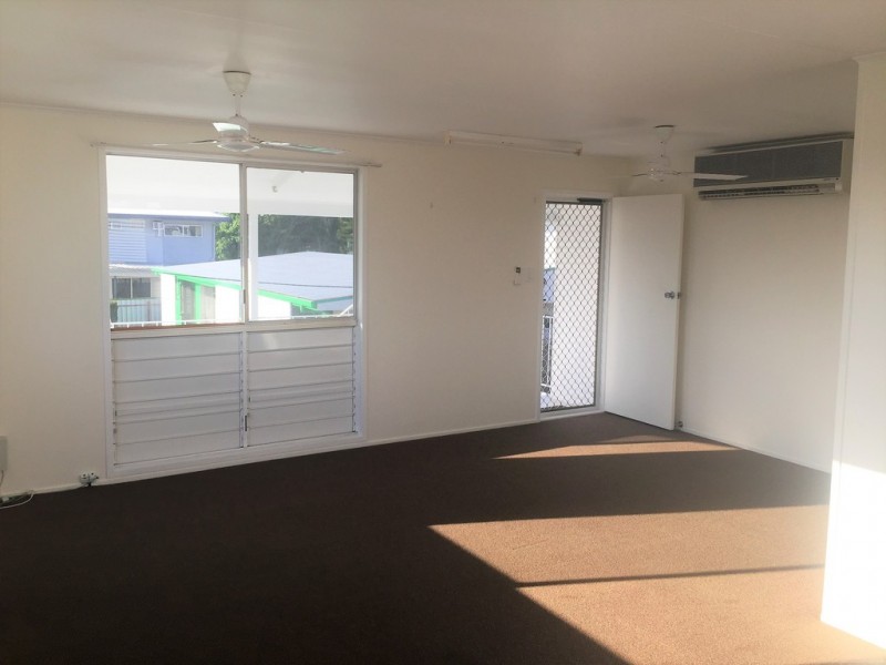 21 Thuringowa Drive, Kirwan QLD 4817