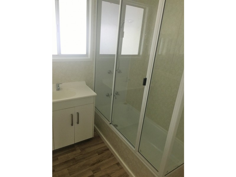 21 Thuringowa Drive, Kirwan QLD 4817