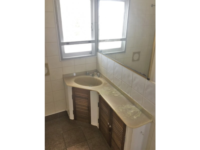 5 Nyora Street, Currajong QLD 4812