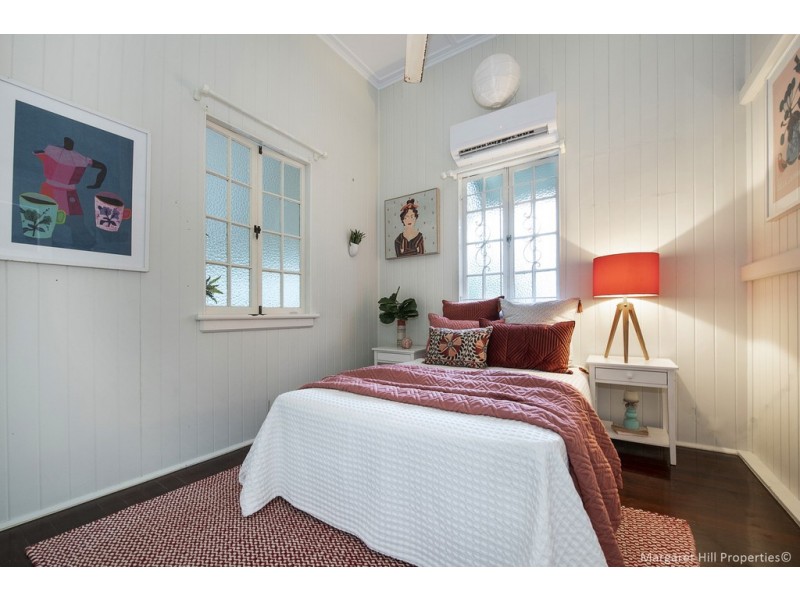 4 Hammond Street, Mysterton QLD 4812