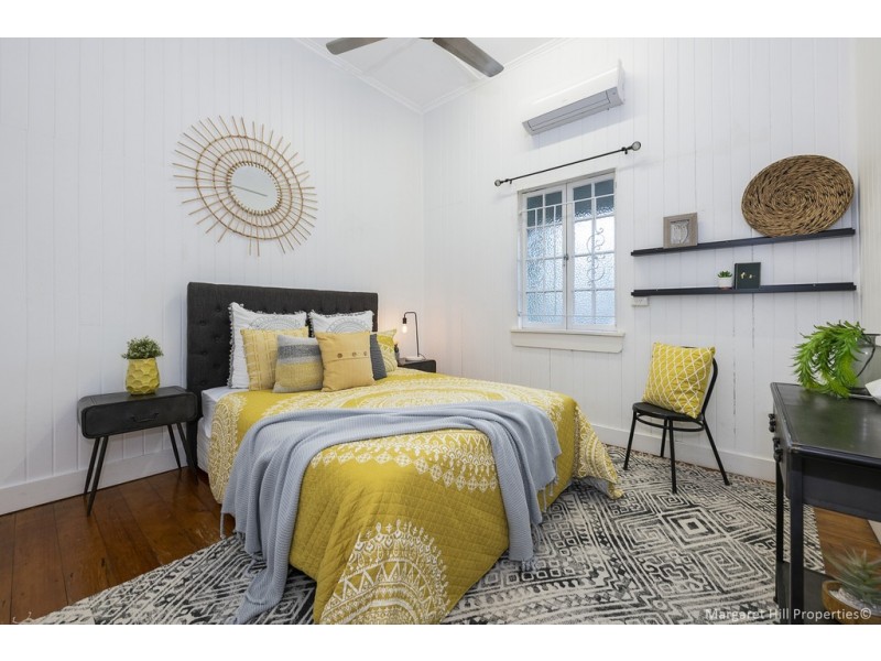 4 Hammond Street, Mysterton QLD 4812