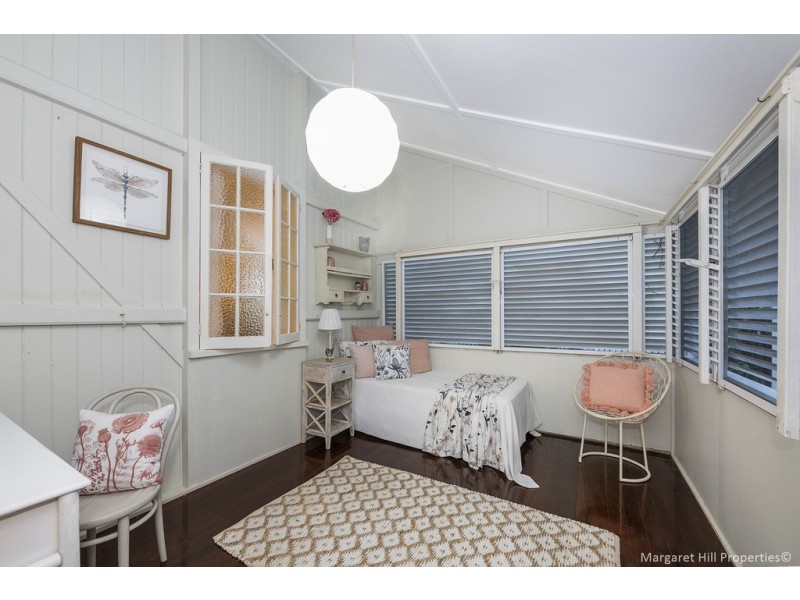 4 Hammond Street, Mysterton QLD 4812