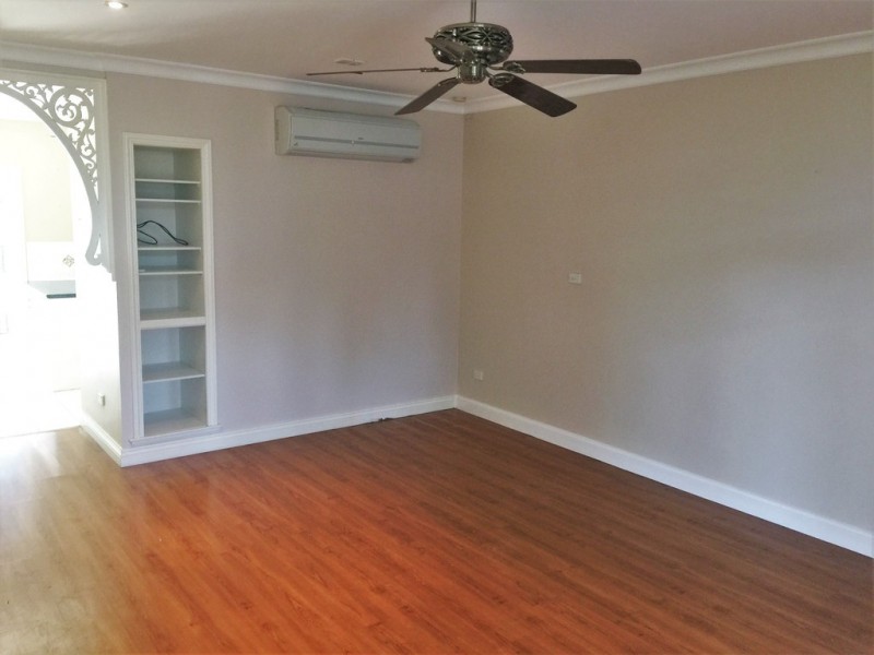 93 Perkins Street, South Townsville QLD 4810