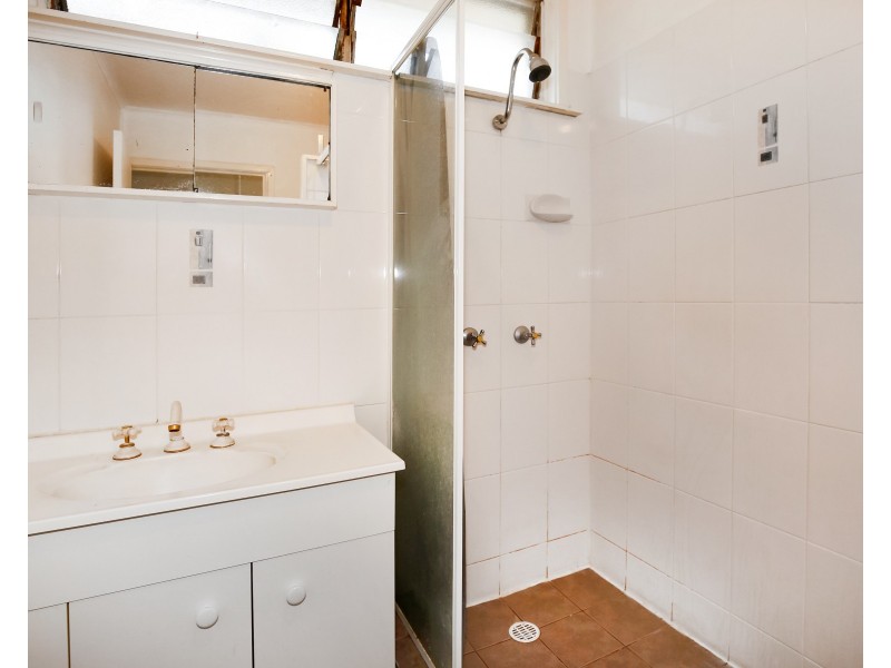 5 Margaret Street, West End QLD 4810