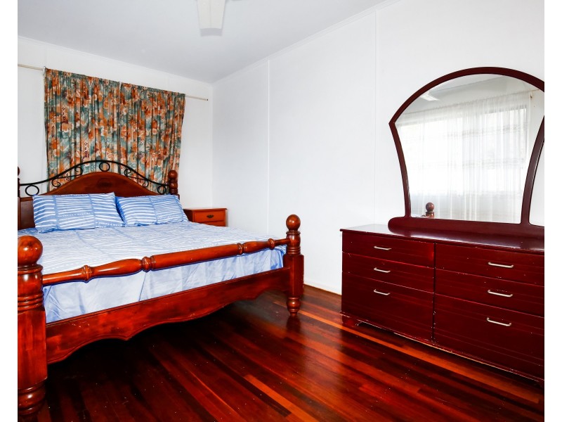 5 Margaret Street, West End QLD 4810