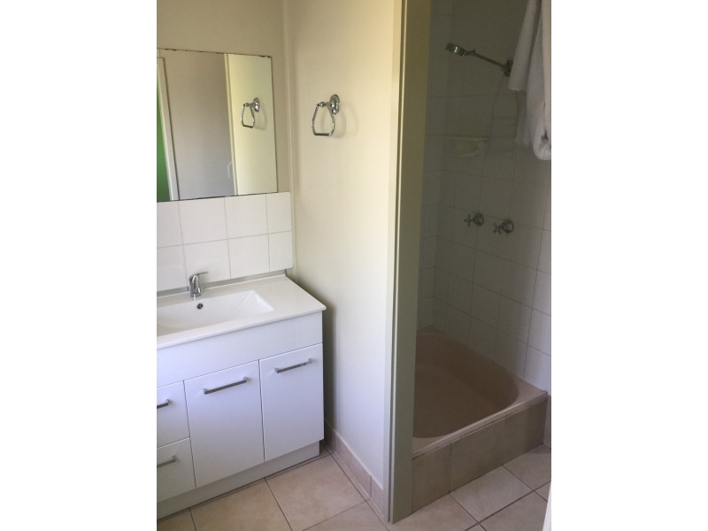 95 Bowen Road, Rosslea QLD 4812