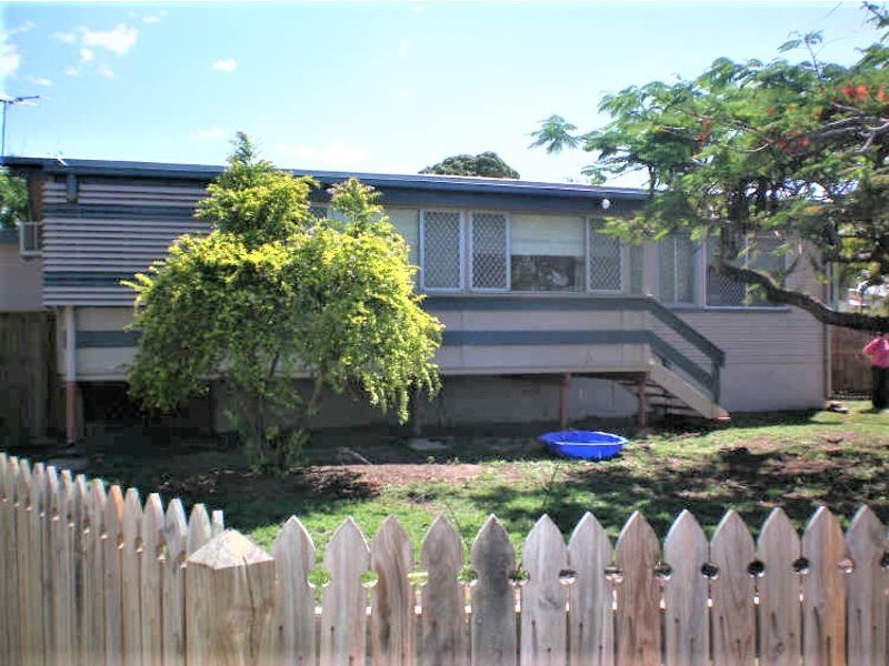 28 Brampton Avenue, Cranbrook QLD 4814