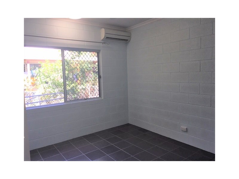 1/18 Maria Street, Rasmussen QLD 4815