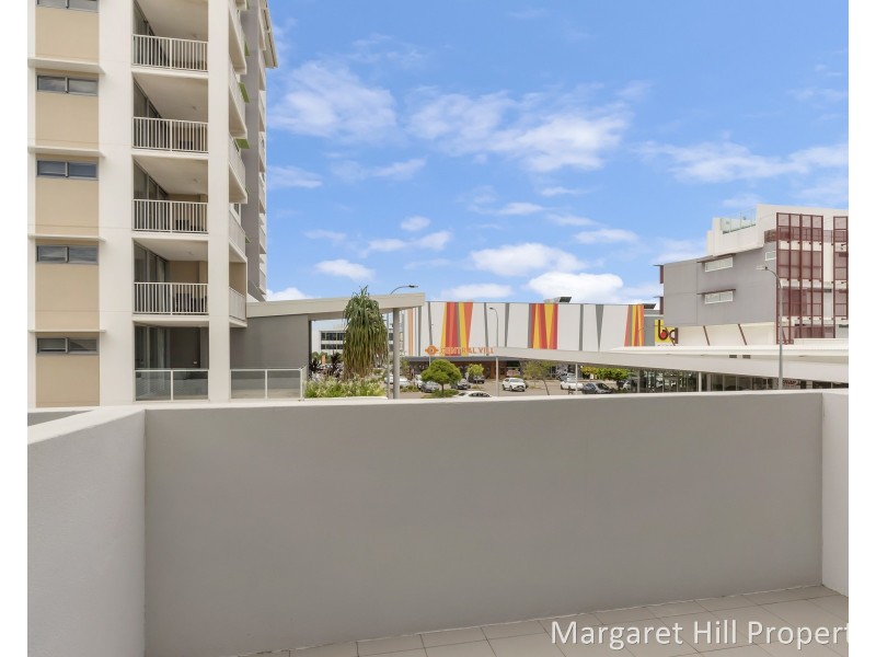 6/5 Kingsway Place, Townsville City QLD 4810