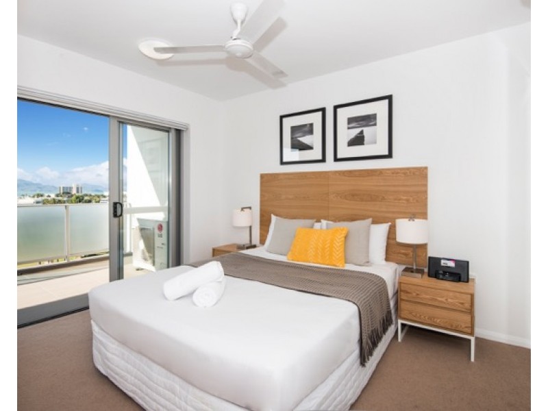 704/68 McIlwraith Street, South Townsville QLD 4810