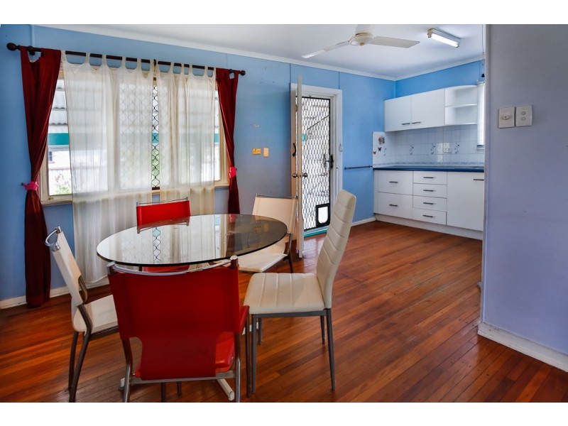 4 Daley Street, Heatley QLD 4814