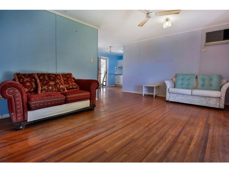 4 Daley Street, Heatley QLD 4814