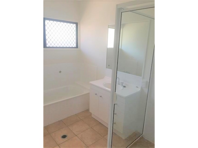 60 Southern Cross Circuit, Douglas QLD 4814