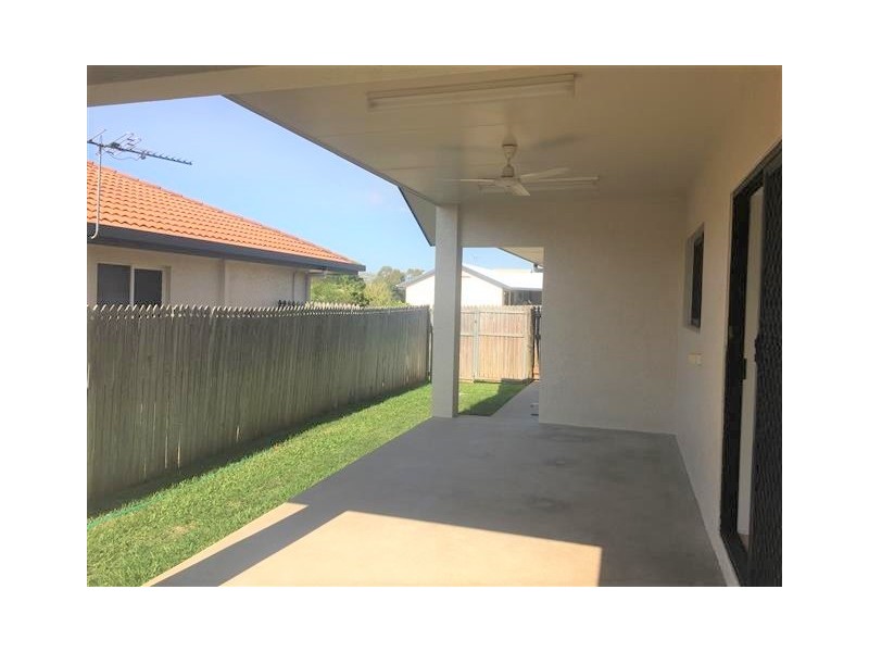 60 Southern Cross Circuit, Douglas QLD 4814