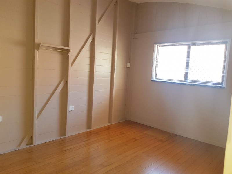 45 Carmody Street, Hermit Park QLD 4812