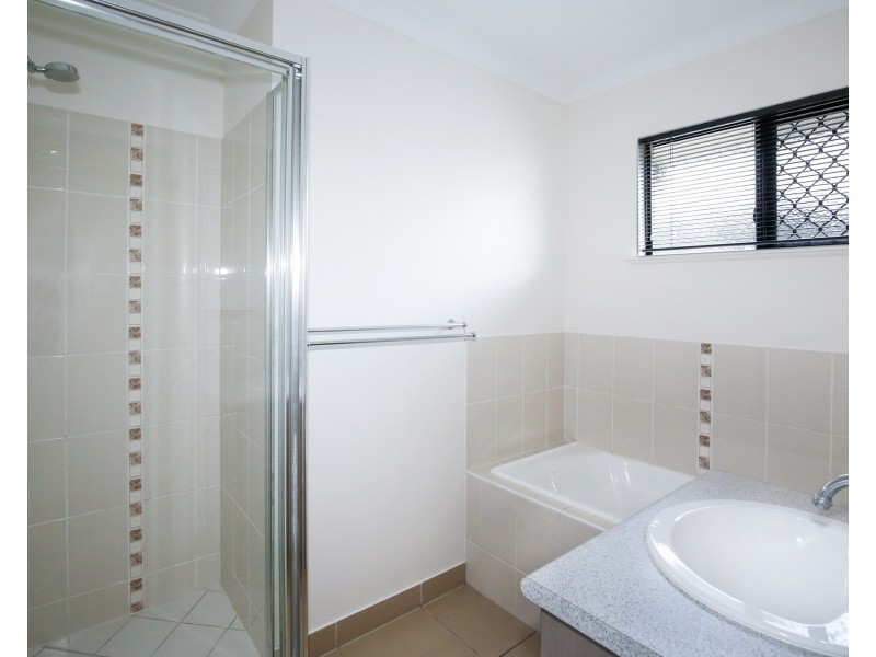 33 Medici Drive, Kelso QLD 4815