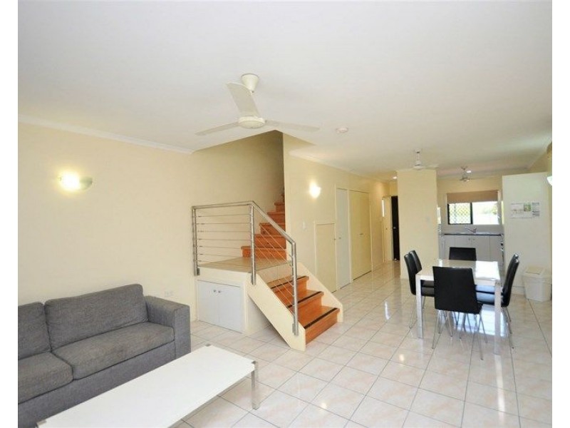 5/43 Dungeness Road, Lucinda QLD 4850