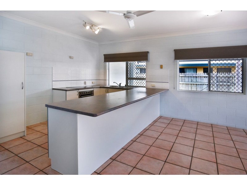 23 College Lane, Douglas QLD 4814