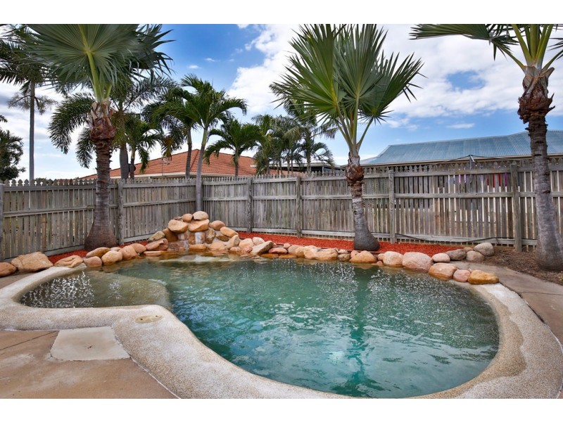 23 College Lane, Douglas QLD 4814