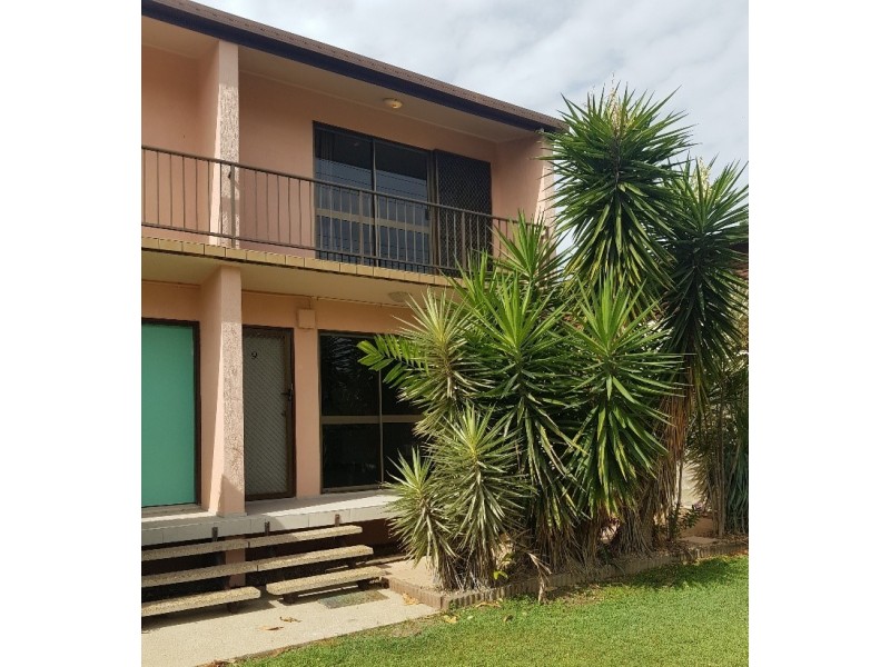 9/25 Roberts Street, Hermit Park QLD 4812