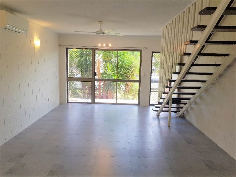 9/25 Roberts Street, Hermit Park QLD 4812