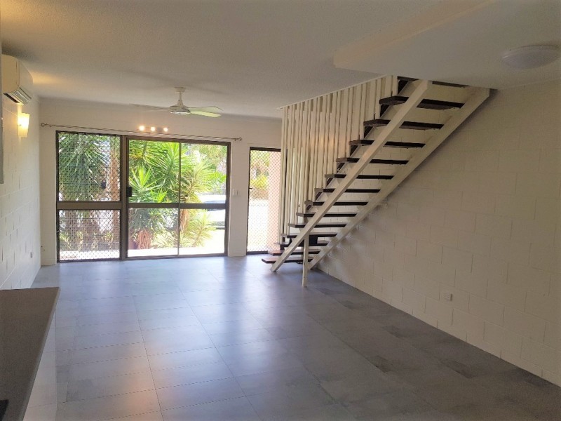 9/25 Roberts Street, Hermit Park QLD 4812