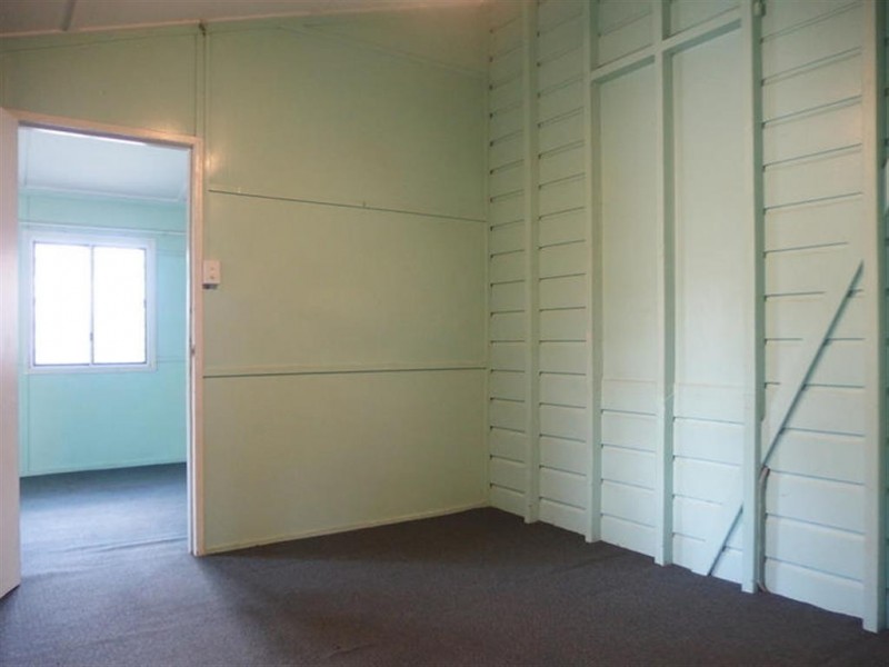 2/14 Ackers Street, Hermit Park QLD 4812