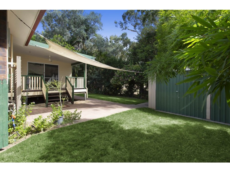 19 Coutts Drive, Bushland Beach QLD 4818