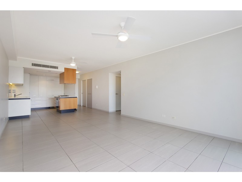 1206/6 Mariners Drive, Townsville City QLD 4810