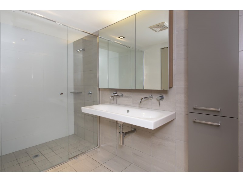 1206/6 Mariners Drive, Townsville City QLD 4810