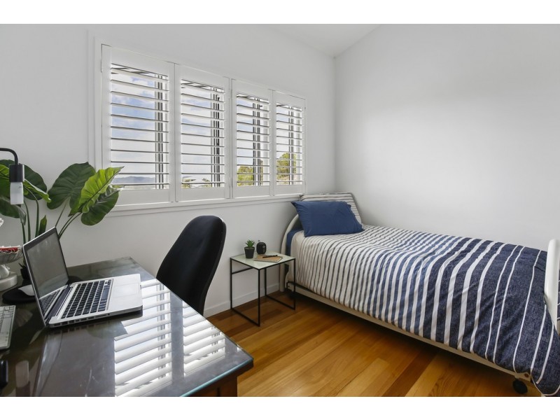 8 Balmoral Place, Castle Hill QLD 4810