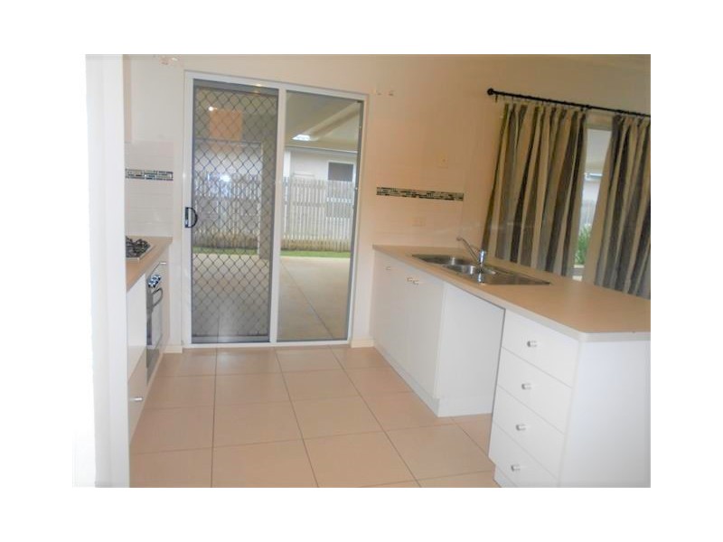 20 Sandon Place, Kelso QLD 4815