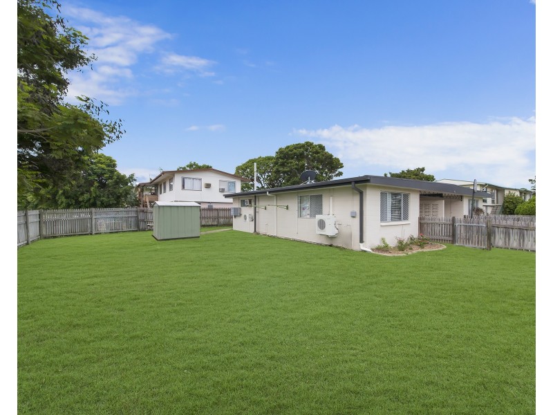 1 & 2 / 12 Luxton Street, Kirwan QLD 4817