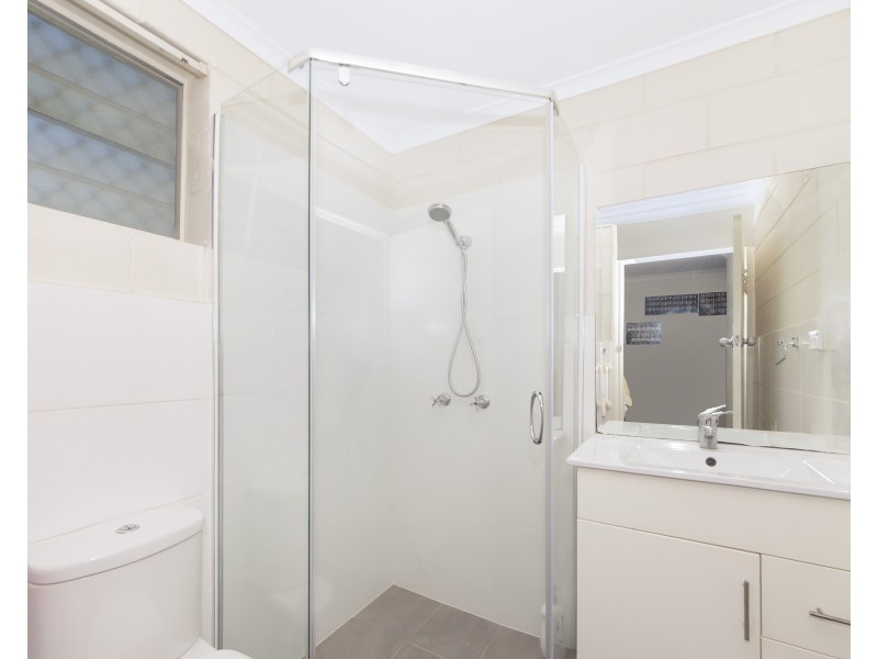 1 & 2 / 12 Luxton Street, Kirwan QLD 4817