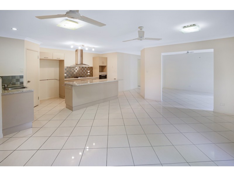 5 Osterlund Place, Burdell QLD 4818