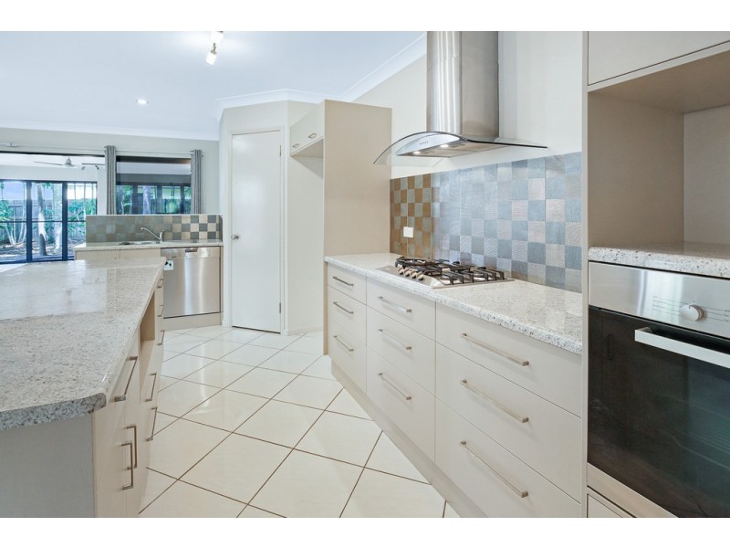 5 Osterlund Place, Burdell QLD 4818