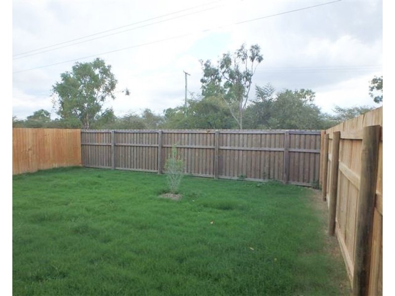 75A Wakeboard Circuit, Kelso QLD 4815