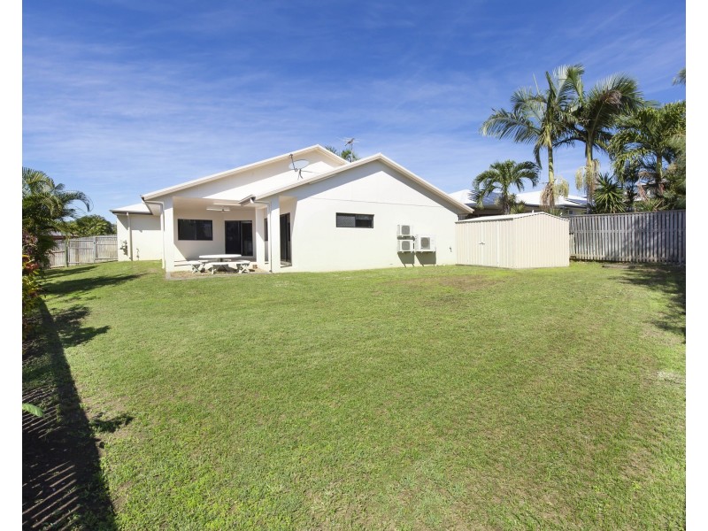 10 Baxendell Place, Bushland Beach QLD 4818