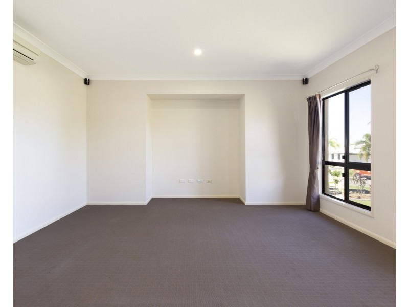 10 Baxendell Place, Bushland Beach QLD 4818