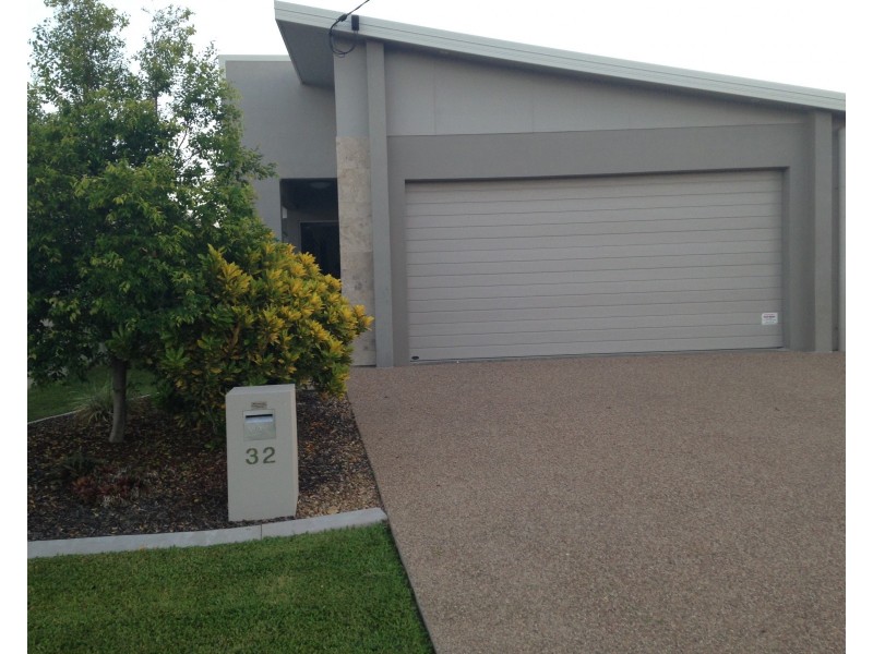 32 Chandler Street, Garbutt QLD 4814