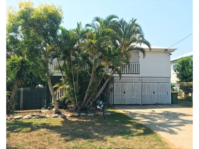 1 Ernest Street, West End QLD 4810