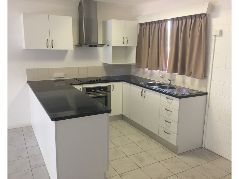 1/34 Peel Street, Garbutt QLD 4814