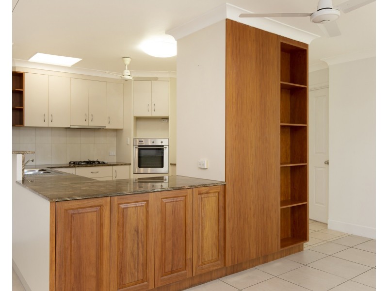 26 Pine Street, Kirwan QLD 4817